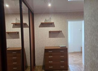 Продается двухкомнатная квартира, 51.3 м2, Татарстан, улица Мурзина, 16