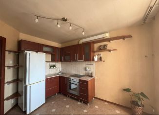 Продажа 1-ком. квартиры, 44 м2, Ростов-на-Дону, улица 339-й Стрелковой Дивизии, 19