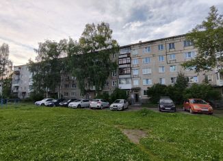 Продам 3-ком. квартиру, 61.5 м2, Серов, улица Фуфачева, 6