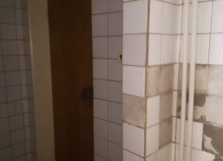Сдается в аренду помещение свободного назначения, 14.1 м2, Удмуртия, улица Ленина, 132