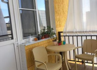 Сдам в аренду 2-комнатную квартиру, 43 м2, Сочи, улица Ленина, 300