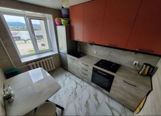 Продажа 2-комнатной квартиры, 48.3 м2, Белорецк, улица 50 лет Октября, 72