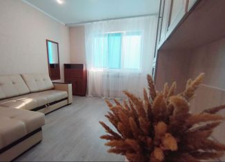 Сдаю в аренду 1-ком. квартиру, 35 м2, Оренбург, проспект Победы, 155/4, Дзержинский район