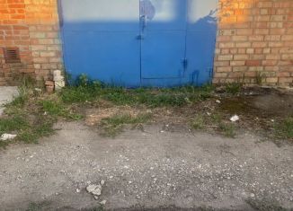 Продаю гараж, 27 м2, Ейск, улица Шмидта, 283