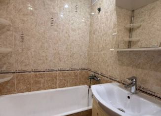 Продажа 2-комнатной квартиры, 51 м2, Тольятти, улица Автостроителей, 56