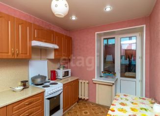 Продается двухкомнатная квартира, 47.2 м2, Тюмень, улица Газовиков, 6