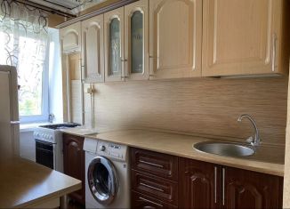 3-ком. квартира на продажу, 40 м2, Омская область, улица Менжинского, 1А