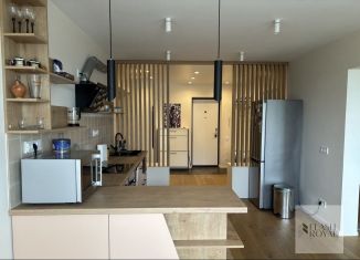 Сдается трехкомнатная квартира, 119.5 м2, Санкт-Петербург, Гжатская улица, 1, Калининский район