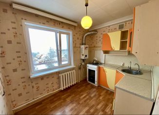 Продаю 3-комнатную квартиру, 59.2 м2, Коми, улица Гагарина, 10