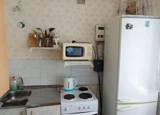 Сдается в аренду 1-ком. квартира, 33 м2, Чебоксары, Кукшумская улица, 9