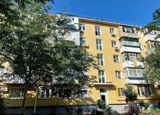 Продам 2-ком. квартиру, 45.5 м2, Керчь, улица Льва Толстого, 138