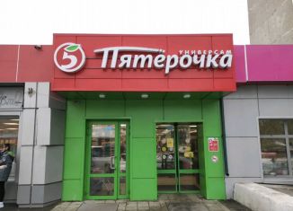 Продаю торговую площадь, 518 м2, Москва, Университетский проспект, 6к1