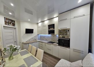 Сдается 1-ком. квартира, 39 м2, Тюмень, Суходольская улица, 12, Восточный округ