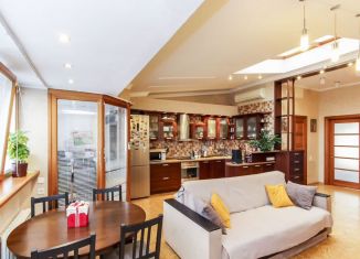 Продается трехкомнатная квартира, 64.7 м2, Тюмень, улица Мамина-Сибиряка, 20