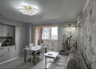 Продаю 2-ком. квартиру, 62.8 м2, Чебаркуль, улица Крылова, 85