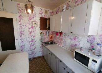 Сдается 3-ком. квартира, 70 м2, Арзамас, Молокозаводская улица, 67