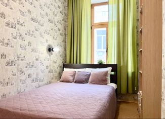 Сдается 3-комнатная квартира, 90 м2, Санкт-Петербург, улица Ломоносова, 16