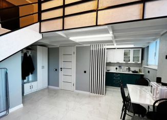 Продам двухкомнатную квартиру, 40 м2, посёлок городского типа Дагомыс, Армавирская улица, 20А, ЖК Кватро