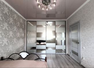 Продается однокомнатная квартира, 41 м2, посёлок Российский, улица Ратной Славы, 29
