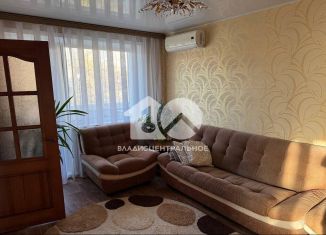 Продается 4-ком. квартира, 62.2 м2, Новосибирск, улица Бориса Богаткова, 245, метро Золотая Нива
