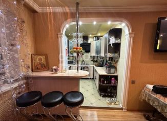 Продается 3-ком. квартира, 56.2 м2, Кропоткин, Красная улица, 108