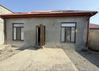 Сдается в аренду дом, 100 м2, село Манаскент, 7-я Карьерная линия