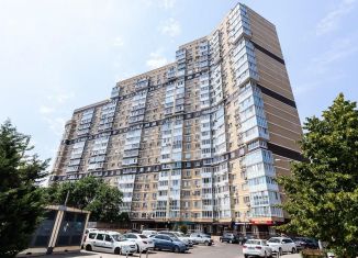 Продается трехкомнатная квартира, 128 м2, Краснодар, улица имени П.М. Гаврилова, 27к1, Фестивальный микрорайон