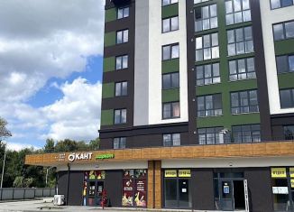 Продам 2-ком. квартиру, 142 м2, Калининград, Коммунистическая улица, 127к2