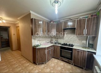 Продаю 3-ком. квартиру, 58.9 м2, Кропоткин, Мопровский проезд, 9