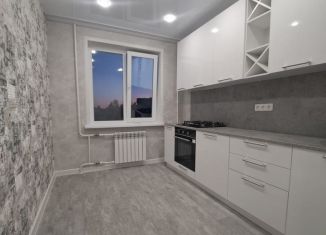 Продаю 3-комнатную квартиру, 65 м2, Псков, Рижский проспект, 53