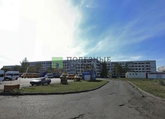 Продам двухкомнатную квартиру, 43 м2, Татарстан, улица Шамиля Усманова, 136/47