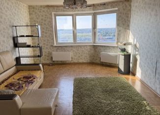 Сдаю 2-ком. квартиру, 62 м2, Москва, Синявинская улица, 11к3, САО