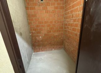 Сдается гараж, 10 м2, Бугры, аллея Ньютона, 2