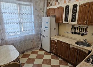 Двухкомнатная квартира на продажу, 58 м2, Маркс, проспект Ленина, 41