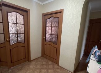 2-комнатная квартира на продажу, 52 м2, Троицк, улица имени Ю.А. Гагарина, 40