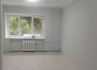 Продаю 1-комнатную квартиру, 18 м2, Кыштым, улица Юлии Ичевой, 150