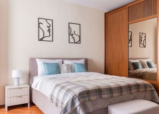 Сдам в аренду двухкомнатную квартиру, 78 м2, Санкт-Петербург, Дачный проспект, 2к2