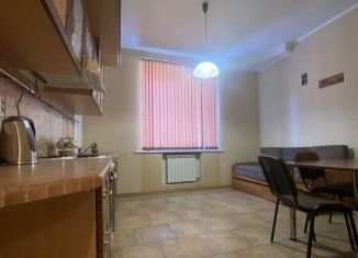 Продаю однокомнатную квартиру, 52.5 м2, Челябинская область, Сосновая улица, 6