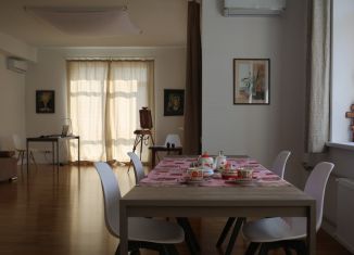 Продажа 2-ком. квартиры, 103.5 м2, Ялта, Загородная улица, 17А, ЖК Дарсан-Палас