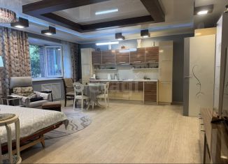 Продажа 3-комнатной квартиры, 57.5 м2, Тюмень, Карская улица, 21