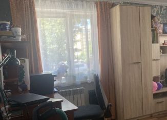 Трехкомнатная квартира на продажу, 60.9 м2, Абакан, Аскизская улица, 172