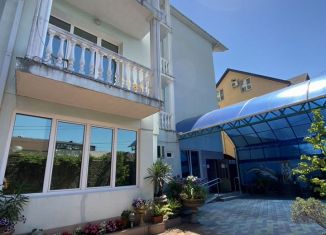 3-комнатная квартира на продажу, 46.6 м2, Сочи, улица Ленина, 221/2