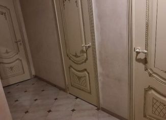 Продается двухкомнатная квартира, 61 м2, Дагестан, улица имени Ахмад-Хаджи Акушинского, 5А