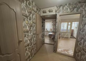 Продаю 1-ком. квартиру, 33 м2, Тюмень, Холодильная улица, 11