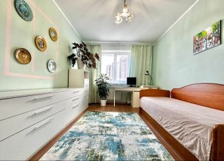 Продам 3-ком. квартиру, 80.5 м2, Иркутск, Байкальская улица, 236Б/7