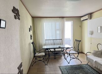 Сдача в аренду трехкомнатной квартиры, 68.8 м2, Краснодар, Зиповская улица, 28