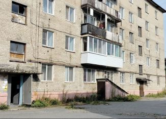 Продаю 3-ком. квартиру, 59.2 м2, Березники, Сильвинитная улица, 1