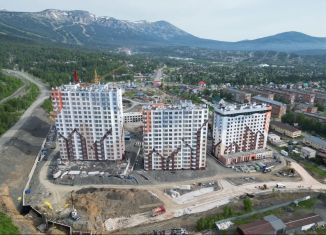 Продается 2-ком. квартира, 58.9 м2, поселок городского типа Шерегеш, улица Гагарина, 51/3