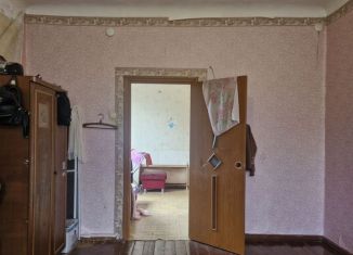 Продаю комнату, 15 м2, Челябинская область, Новороссийская улица, 65А