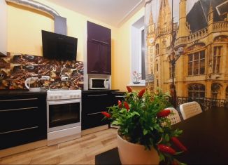 Сдам в аренду однокомнатную квартиру, 33 м2, Тюмень, Дамбовская улица, 25к1